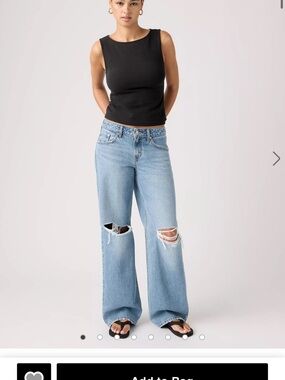 Levi's low loose Light Blue Distressed Boyfriend Jeans. NWT